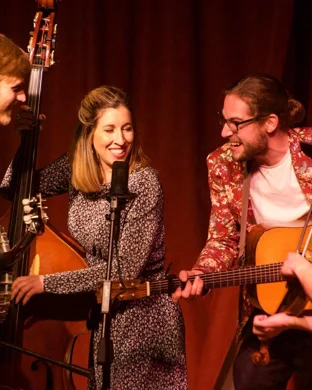The Fretliners