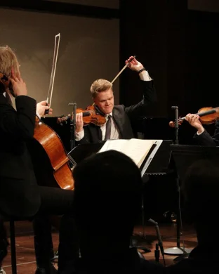 Colorado Symphony Orchestra: The Muppet Christmas Carol in Concer